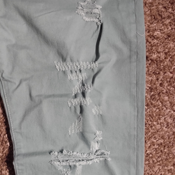 Jeans - Picture 3 of 6